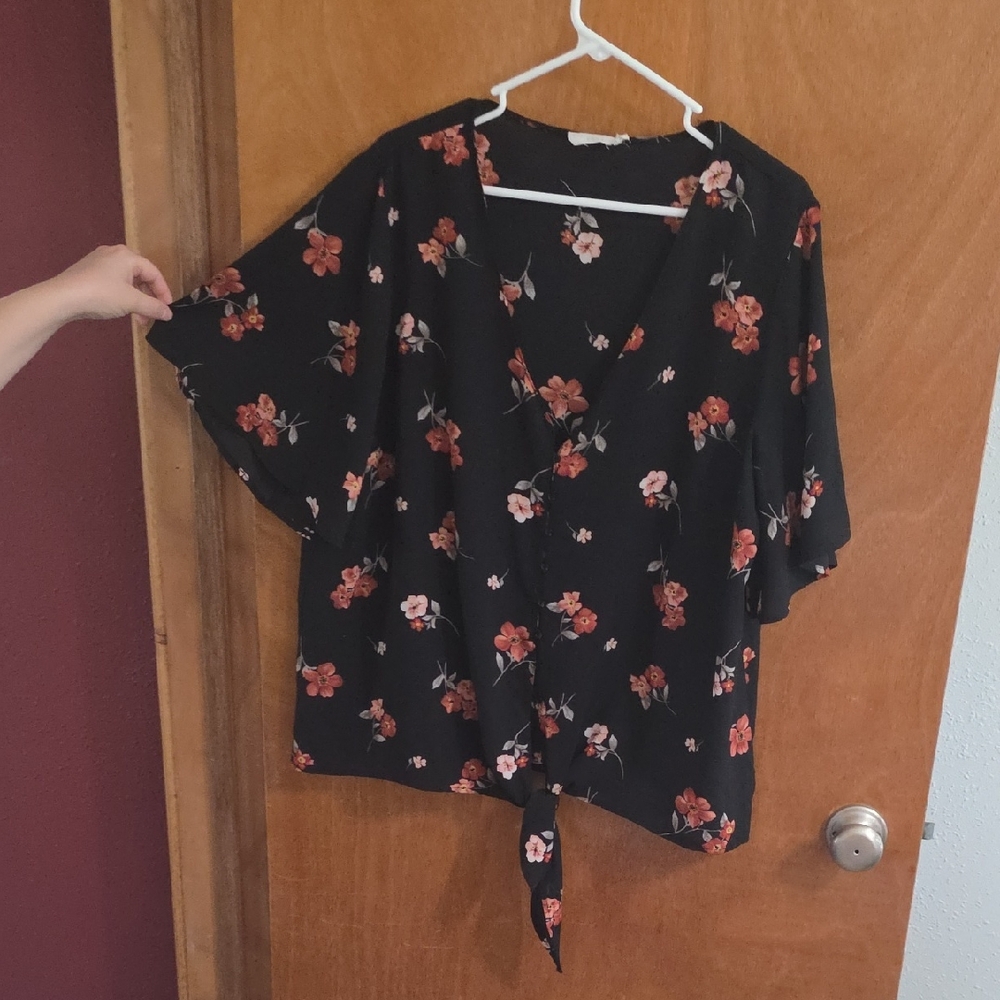 Lush Black and Red Floral Kimono Blouse